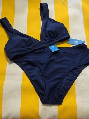 Cupshe Deep Navy Two-Piece Swim Set